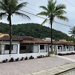 Chales Ubatuba
